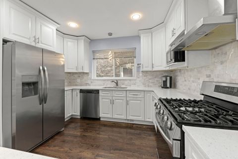 Tiny photo for 1629 Euclid Avenue, Berwyn, IL 60402 (MLS # 12594313)