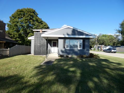 Tiny photo for 2300 Greengold Street, Crest Hill, IL 60403 (MLS # 12493788)