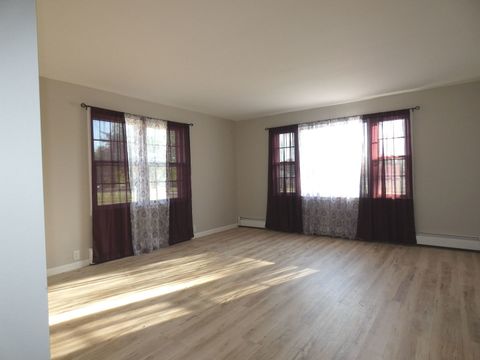 Tiny photo for 2300 Greengold Street, Crest Hill, IL 60403 (MLS # 12493788)