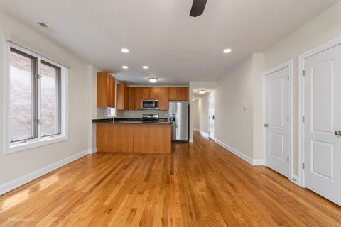 Tiny photo for 25 E 26th Street #4, Chicago, IL 60616 (MLS # 12371816)