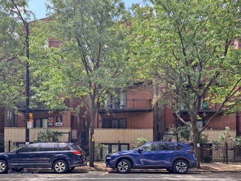 Tiny photo for 25 E 26th Street #4, Chicago, IL 60616 (MLS # 12371816)