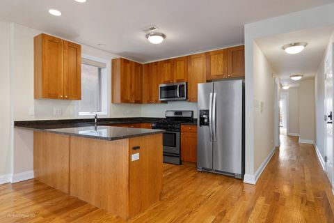 Tiny photo for 25 E 26th Street #4, Chicago, IL 60616 (MLS # 12371816)
