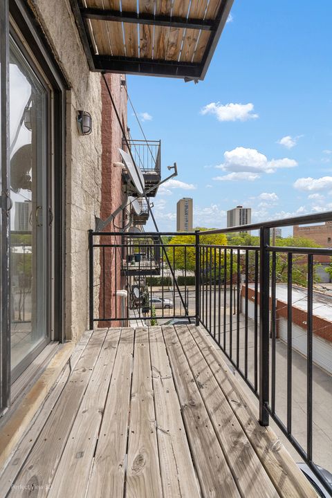 Tiny photo for 25 E 26th Street #4, Chicago, IL 60616 (MLS # 12371816)