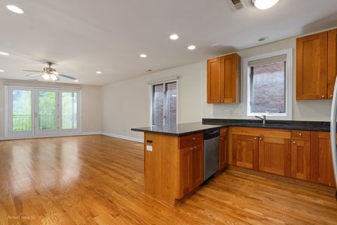 Tiny photo for 25 E 26th Street #4, Chicago, IL 60616 (MLS # 12371816)