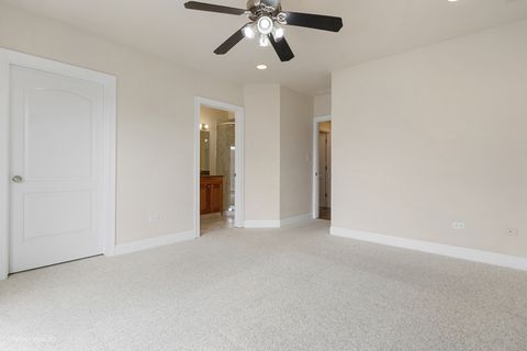 Tiny photo for 25 E 26th Street #4, Chicago, IL 60616 (MLS # 12371816)