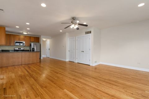 Tiny photo for 25 E 26th Street #4, Chicago, IL 60616 (MLS # 12371816)