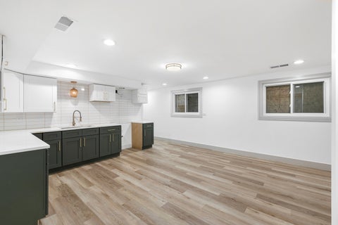 Tiny photo for 940 W 116th Place, Chicago, IL 60643 (MLS # 12664270)