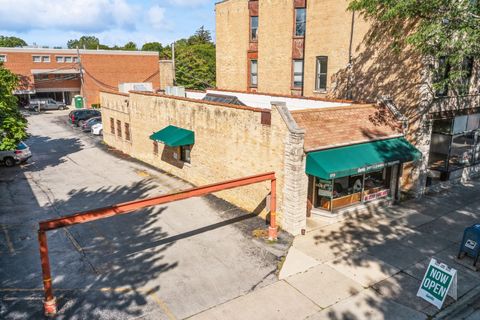 819 Ridge Road Wilmette IL 60091