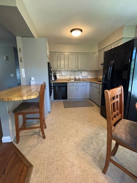 Tiny photo for 203 CEDARWOOD Lane, Antioch, IL 60002 (MLS # 12650209)