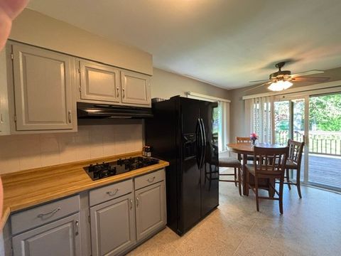 Tiny photo for 203 CEDARWOOD Lane, Antioch, IL 60002 (MLS # 12650209)
