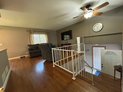 Tiny photo for 203 CEDARWOOD Lane, Antioch, IL 60002 (MLS # 12650209)