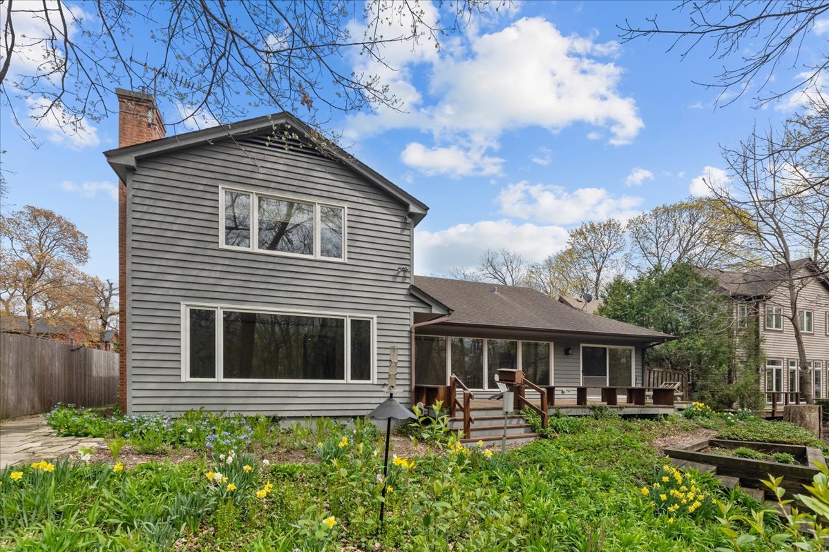 456 Gurney Avenue