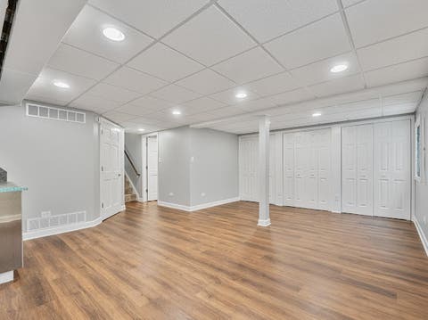 Tiny photo for 15 W 56th Place, Westmont, IL 60559 (MLS # 12667340)