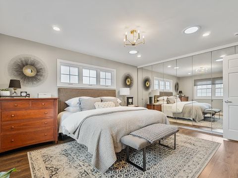 Tiny photo for 15 W 56th Place, Westmont, IL 60559 (MLS # 12667340)