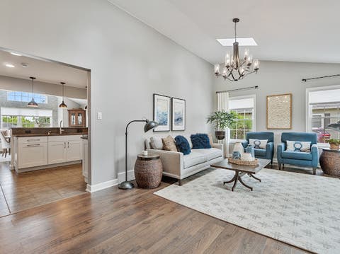 Tiny photo for 15 W 56th Place, Westmont, IL 60559 (MLS # 12667340)