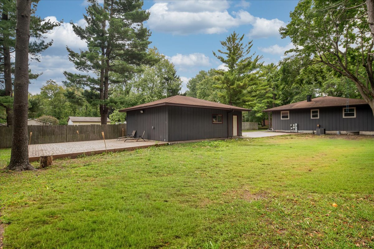 Beach Park, Illinois 60099, United States, 3 Bedrooms Bedrooms, ,2 BathroomsBathrooms,Residential,Active,242088