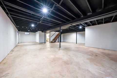 Tiny photo for 9802 W Oak Forest Drive, Beach Park, IL 60099 (MLS # 12513757)