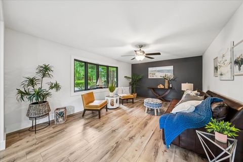 Tiny photo for 9802 W Oak Forest Drive, Beach Park, IL 60099 (MLS # 12513757)