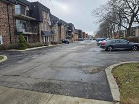Tiny photo for 10800 Kilpatrick Avenue #2NE, Oak Lawn, IL 60453 (MLS # 12620734)