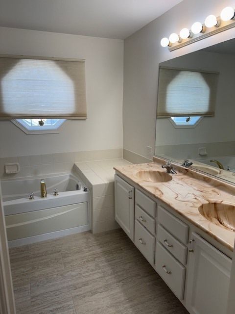 Tiny photo for 626 Kresswood Drive #D, McHenry, IL 60050 (MLS # 12475545)