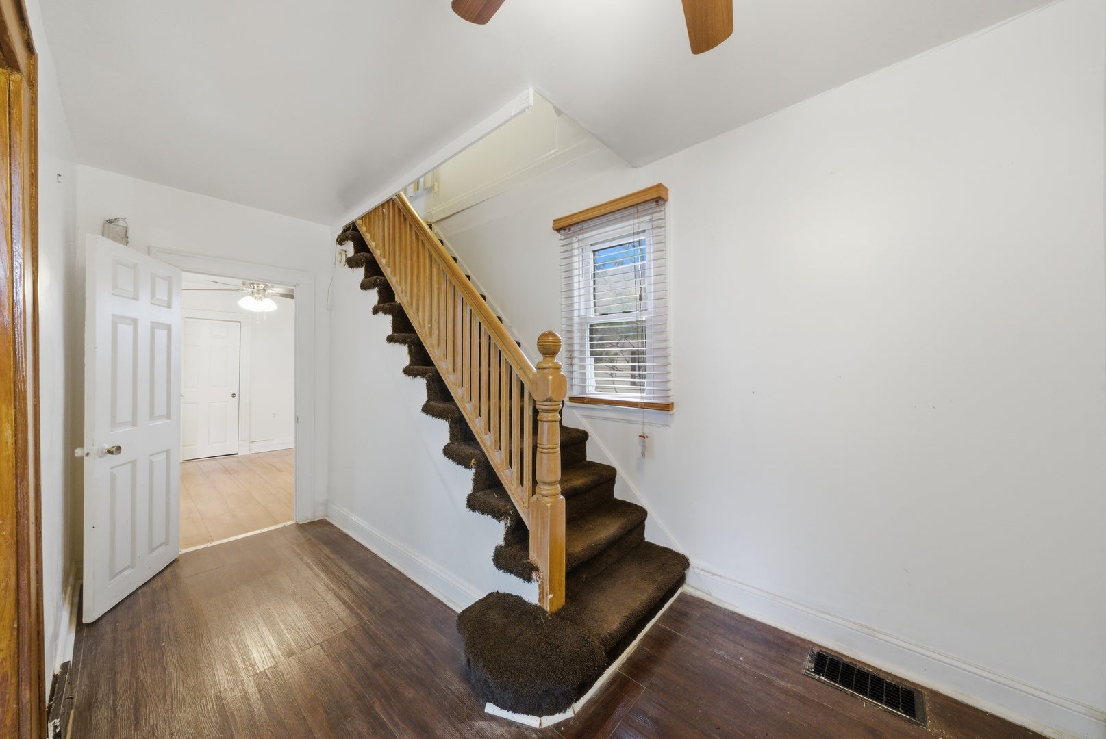 814 S 11th Avenue