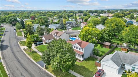 Tiny photo for 1358 WOODLAKE Drive, Carol Stream, IL 60188 (MLS # 12469646)