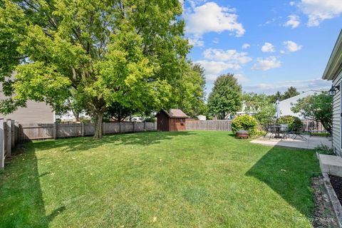 Tiny photo for 1358 WOODLAKE Drive, Carol Stream, IL 60188 (MLS # 12469646)