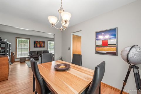 Tiny photo for 1358 WOODLAKE Drive, Carol Stream, IL 60188 (MLS # 12469646)