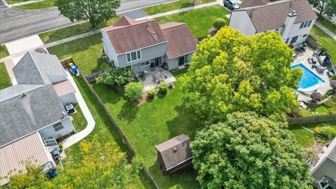 Tiny photo for 1358 WOODLAKE Drive, Carol Stream, IL 60188 (MLS # 12469646)