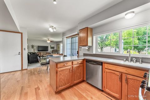 Tiny photo for 1358 WOODLAKE Drive, Carol Stream, IL 60188 (MLS # 12469646)