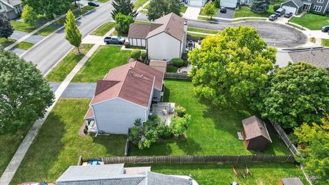 Tiny photo for 1358 WOODLAKE Drive, Carol Stream, IL 60188 (MLS # 12469646)