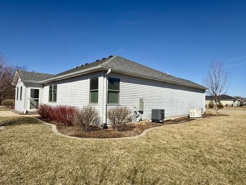 Tiny photo for 298 Sunset Boulevard, Oglesby, IL 61348 (MLS # 12588064)