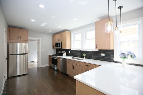 Tiny photo for 2955 N LOTUS Avenue, Chicago, IL 60641 (MLS # 12612748)