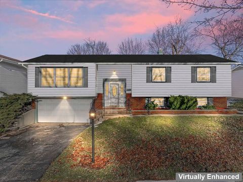 Tiny photo for 7487 Northway Drive, Hanover Park, IL 60133 (MLS # 12573893)