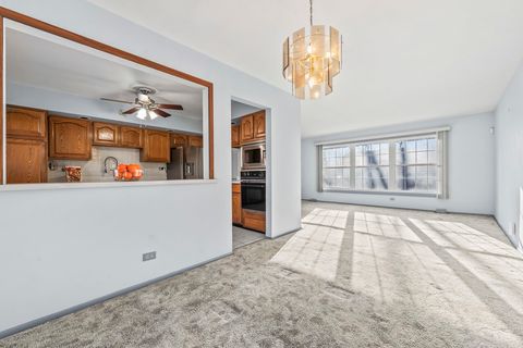 Tiny photo for 7487 Northway Drive, Hanover Park, IL 60133 (MLS # 12573893)