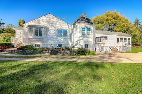 635 S Finley Road Lombard IL 60148