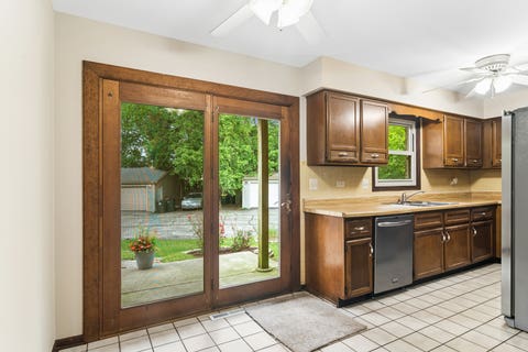 Tiny photo for 512 E Russell Street, Barrington, IL 60010 (MLS # 12638441)