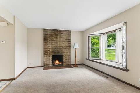 Tiny photo for 512 E Russell Street, Barrington, IL 60010 (MLS # 12638441)