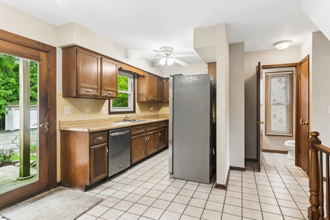 Tiny photo for 512 E Russell Street, Barrington, IL 60010 (MLS # 12638441)