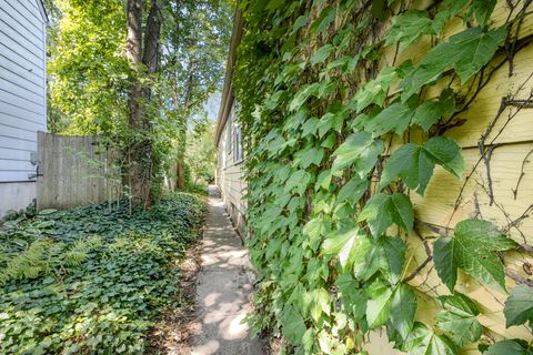 A home in Flossmoor