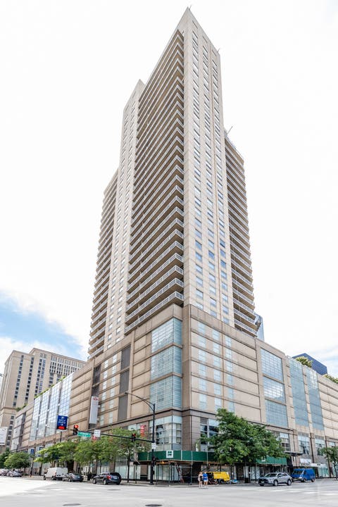 Photo of 545 N Dearborn Street #W1409, Chicago, IL 60654 (MLS # 12713468)