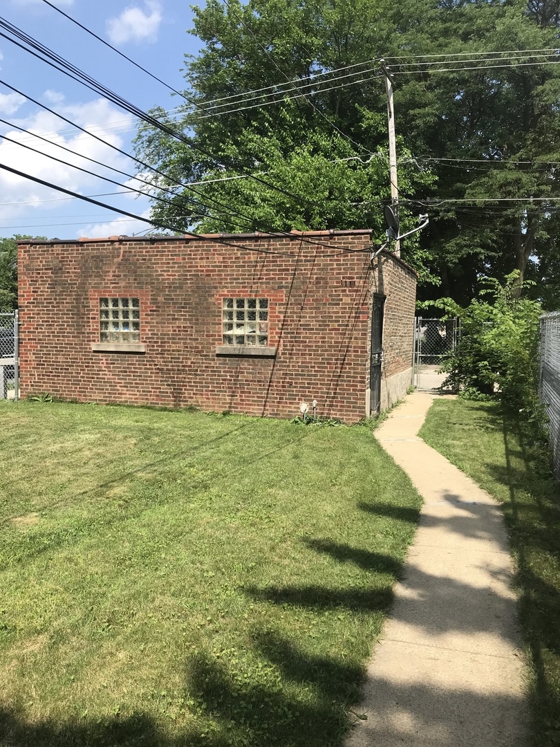 101 W 76th Street, CHICAGO, IL 60620 — MLS #10000573 — photo 6 of 12