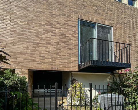 Photo of 5616 S Harper Avenue, Chicago, IL 60637 (MLS # 12470971)