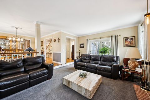 Tiny photo for 388 Narragansett Court, Crystal Lake, IL 60012 (MLS # 12602006)