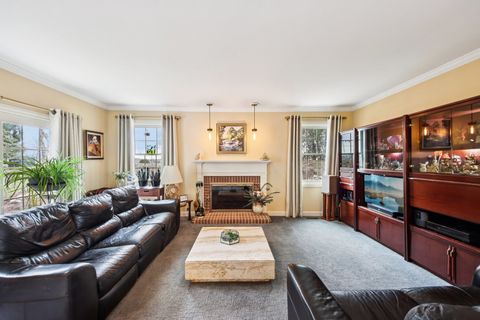 Tiny photo for 388 Narragansett Court, Crystal Lake, IL 60012 (MLS # 12602006)