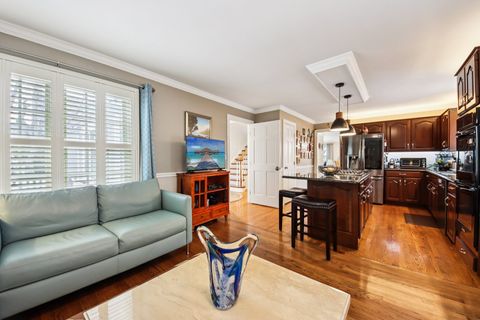 Tiny photo for 388 Narragansett Court, Crystal Lake, IL 60012 (MLS # 12602006)