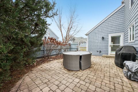 Tiny photo for 388 Narragansett Court, Crystal Lake, IL 60012 (MLS # 12602006)