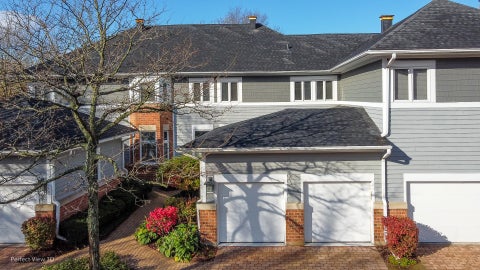 Photo of 17 Mashie Court, Woodridge, IL 60517 (MLS # 12676286)