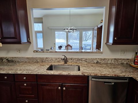 Tiny photo for 17 Mashie Court, Woodridge, IL 60517 (MLS # 12676286)