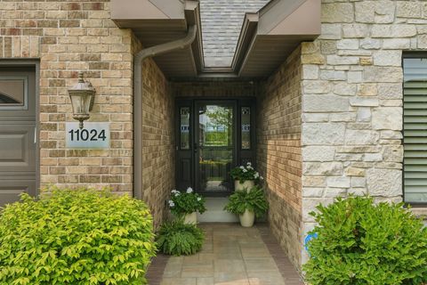 Tiny photo for 11024 Lake Central Drive, St. John, IN 46373 (MLS # 12386329)